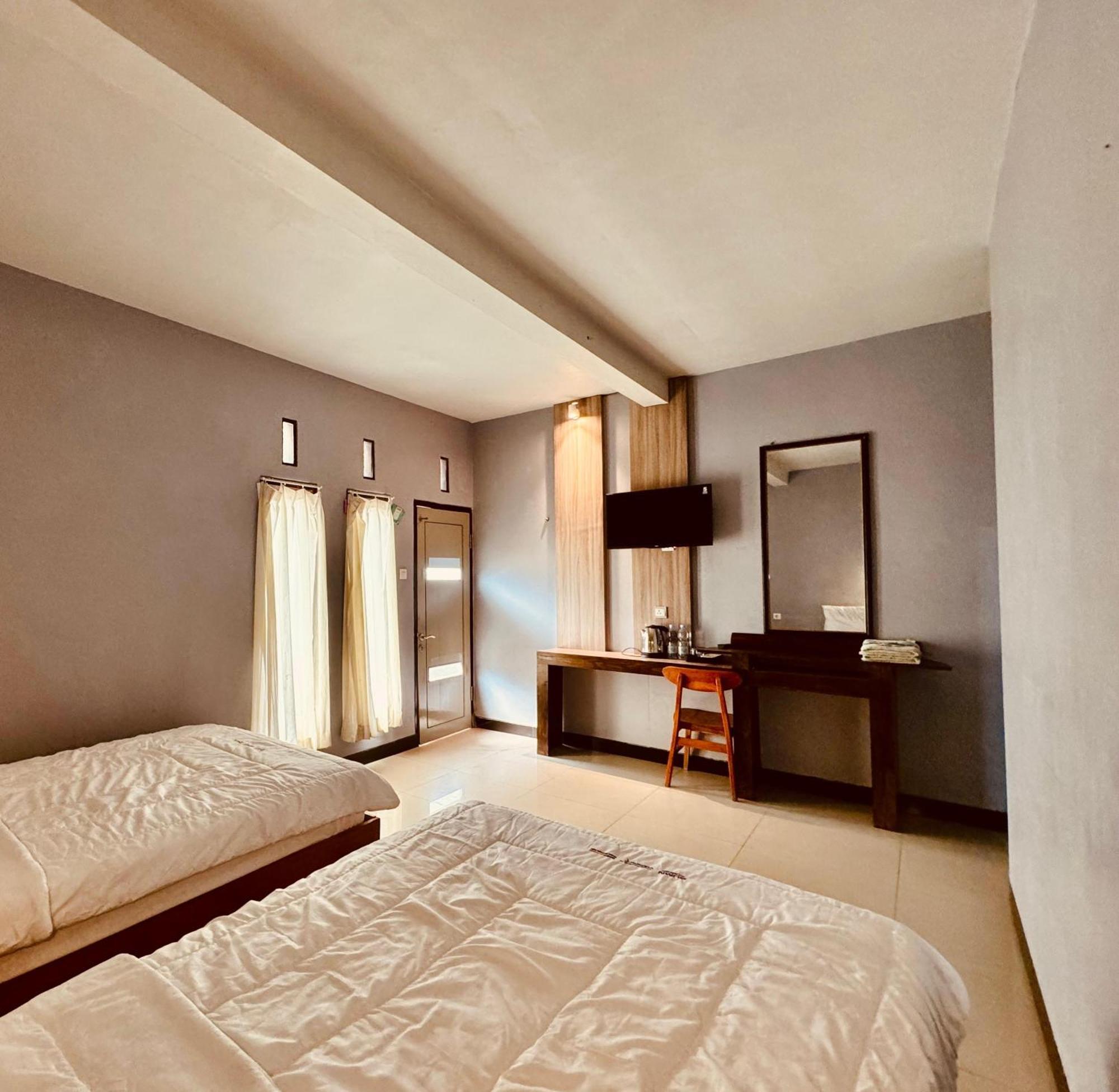 Sky View Bromo Guest House Ngadisari Екстер'єр фото