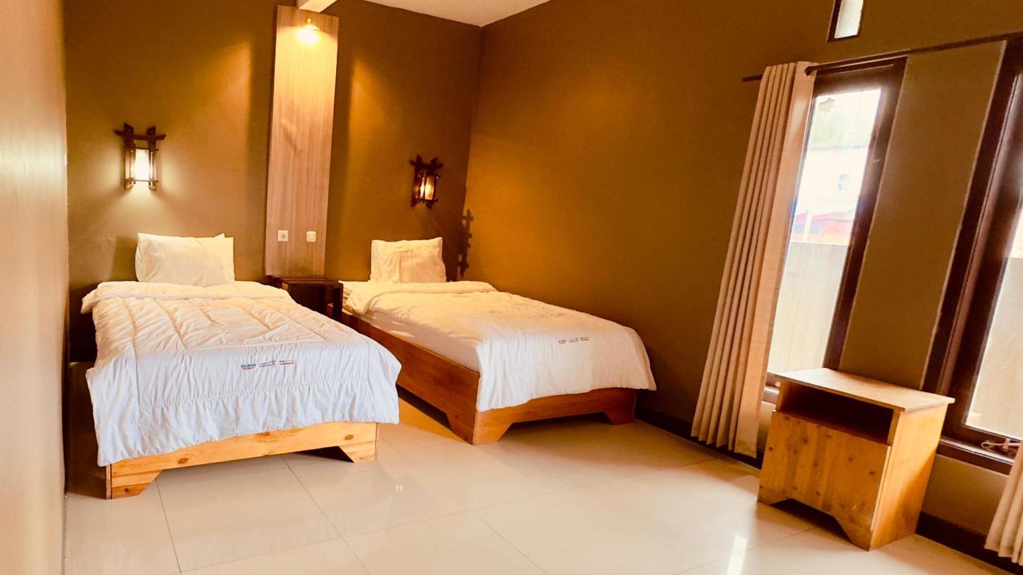 Sky View Bromo Guest House Ngadisari Екстер'єр фото