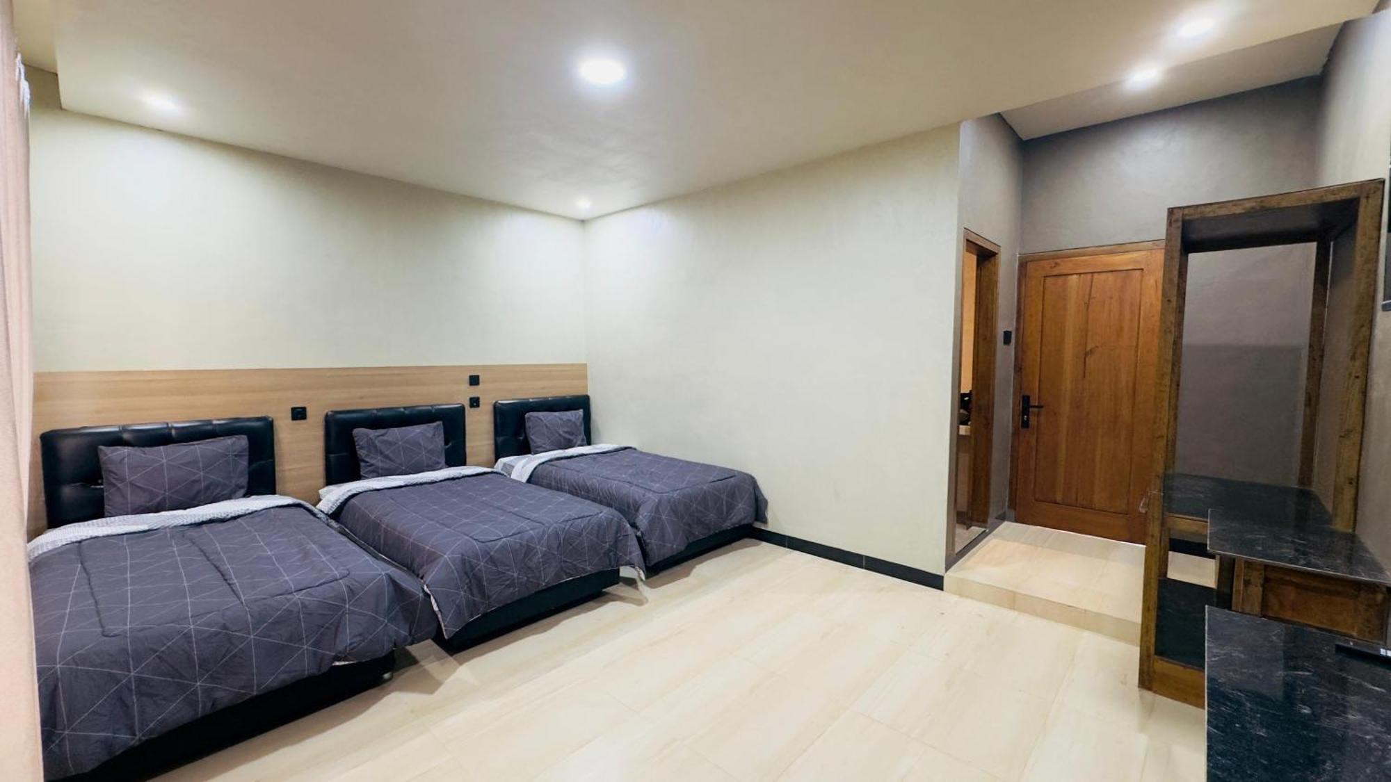 Sky View Bromo Guest House Ngadisari Екстер'єр фото