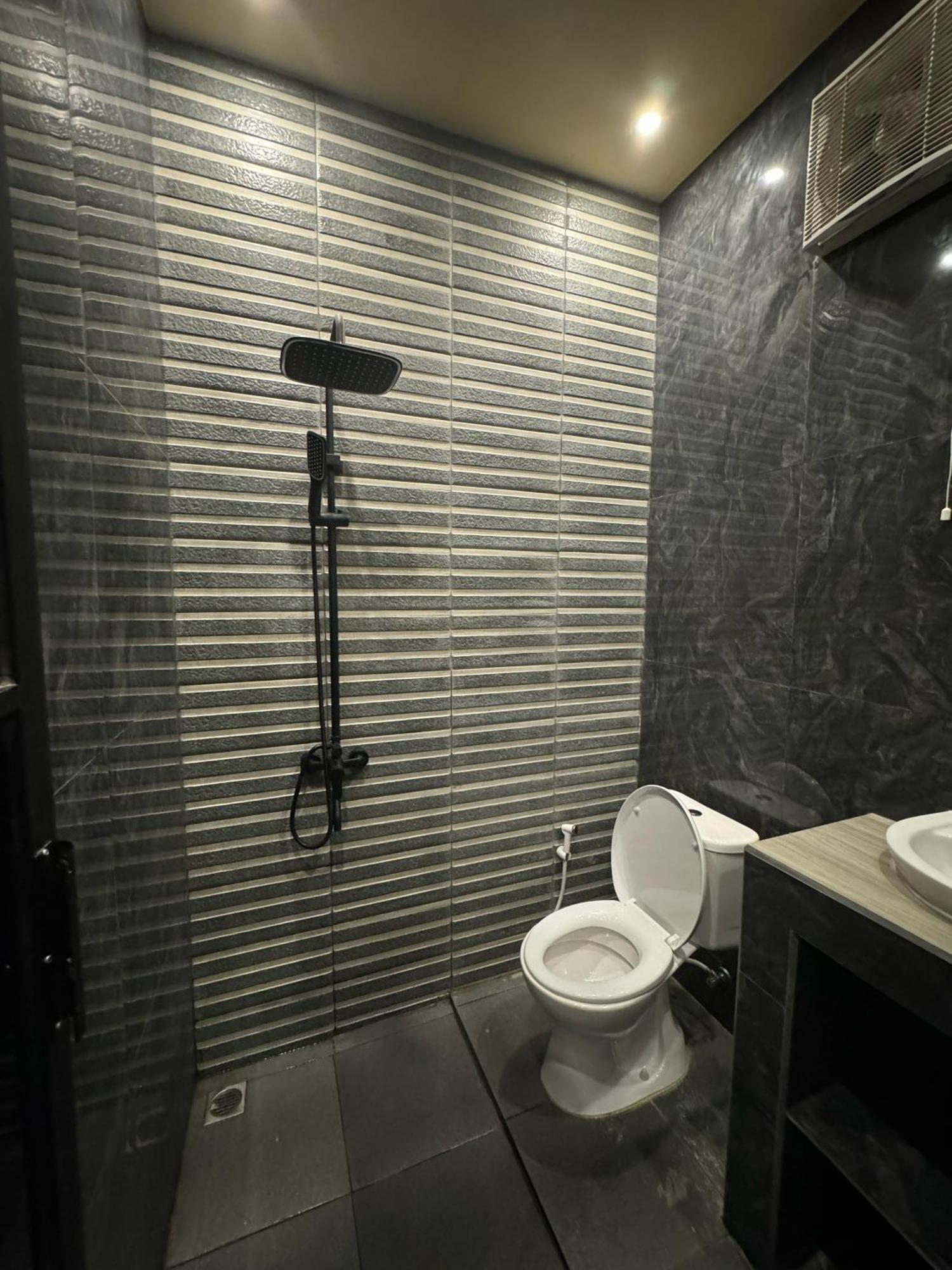 Sky View Bromo Guest House Ngadisari Екстер'єр фото